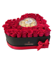 Caja Love Rose + Ferreros